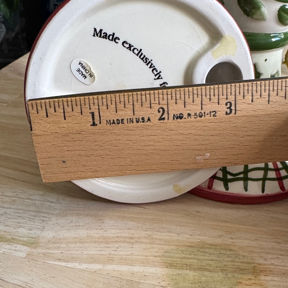 Yankee Candle Winter White Holly and Berry Candle Holders for Taper Candles - Picture 4 of 6